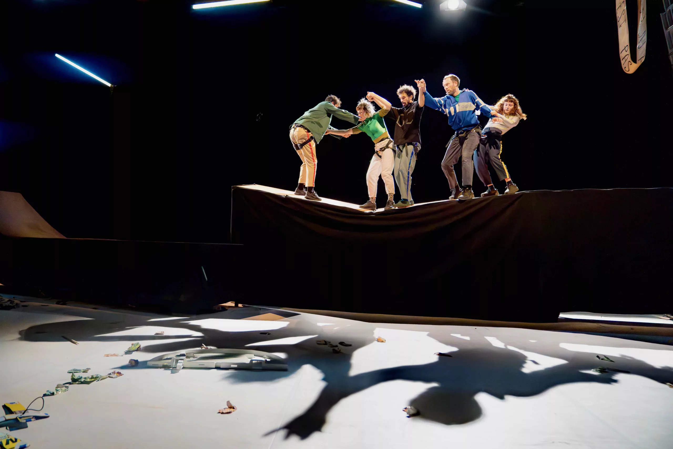 Spectacle Frasques - Frasques - Galactik Ensemble