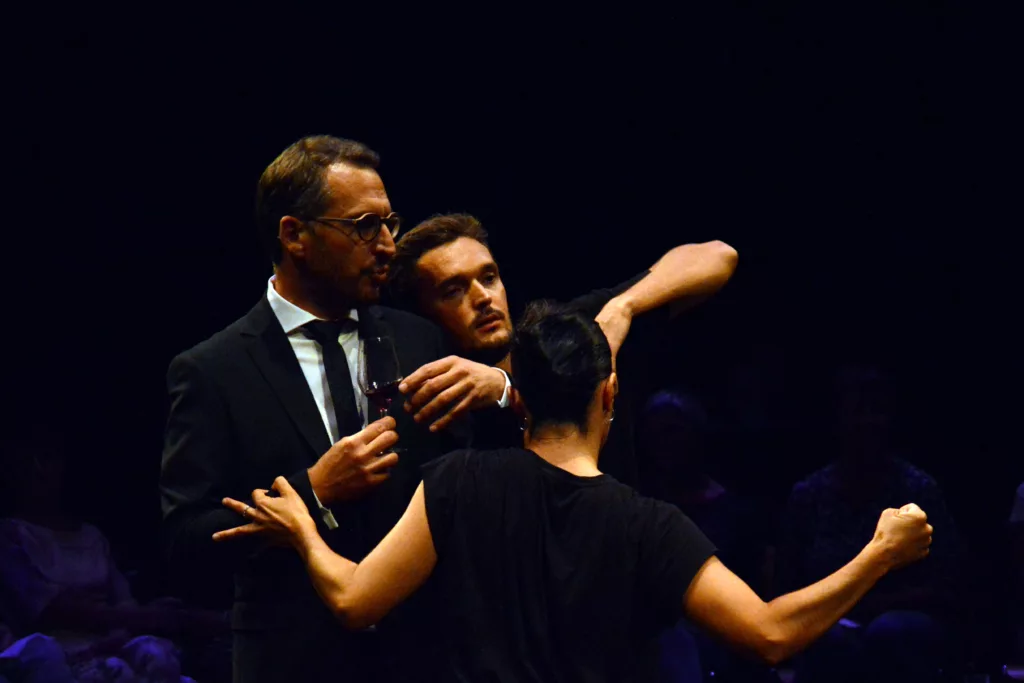 ©théâtre les 3 chenes